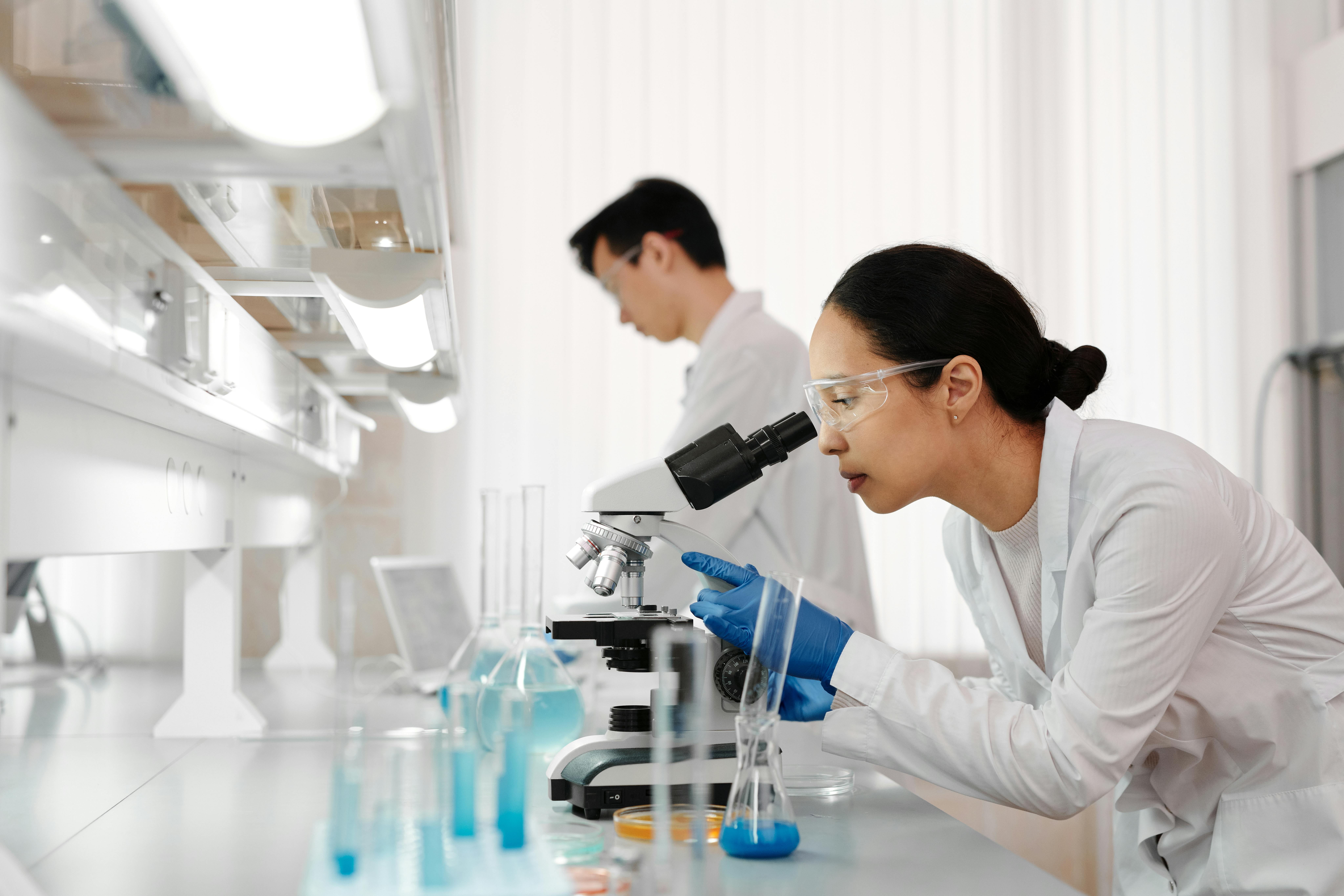 Importância das Análises Microbiológicas